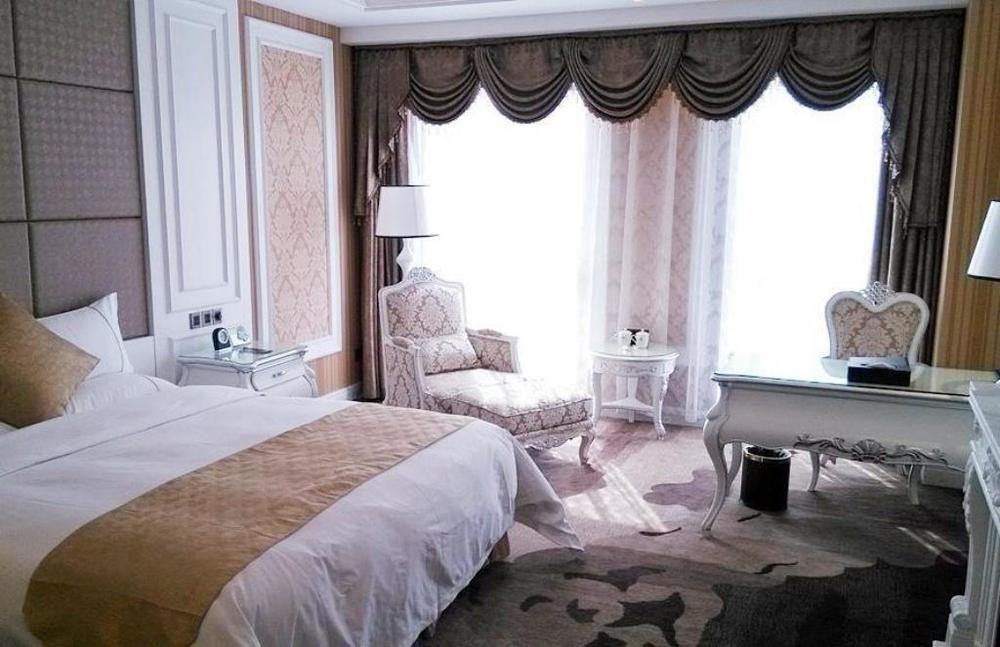 Datong Weidu International Hotel Екстер'єр фото