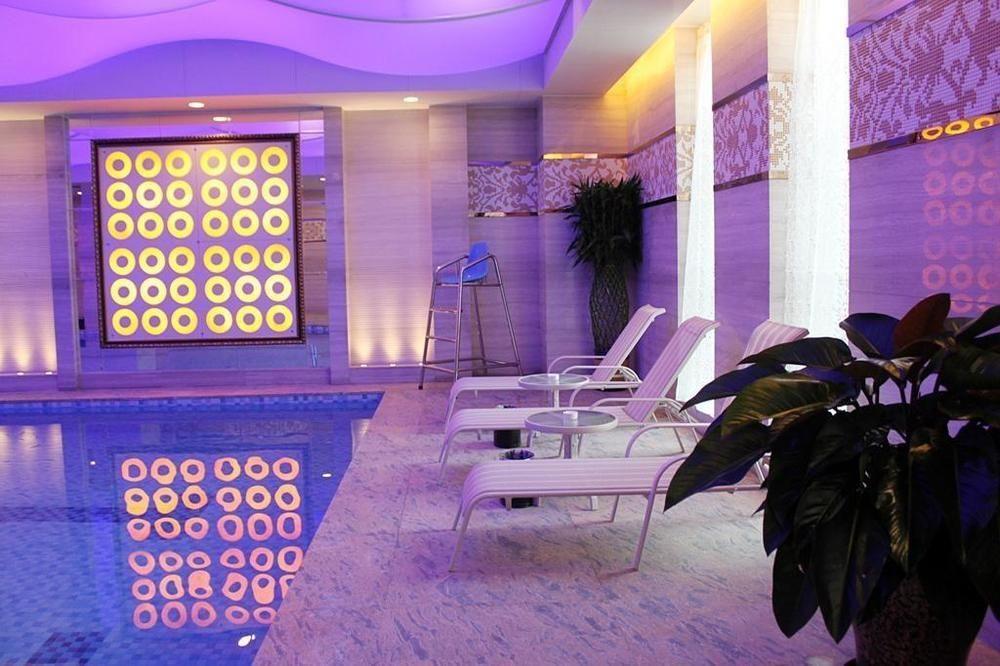 Datong Weidu International Hotel Екстер'єр фото