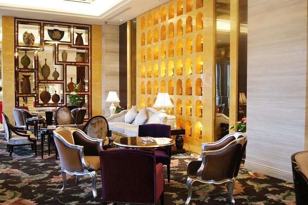 Datong Weidu International Hotel Екстер'єр фото